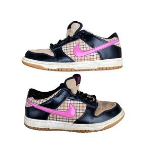 Nike Dunk Pinkfire Novacheck Size 6